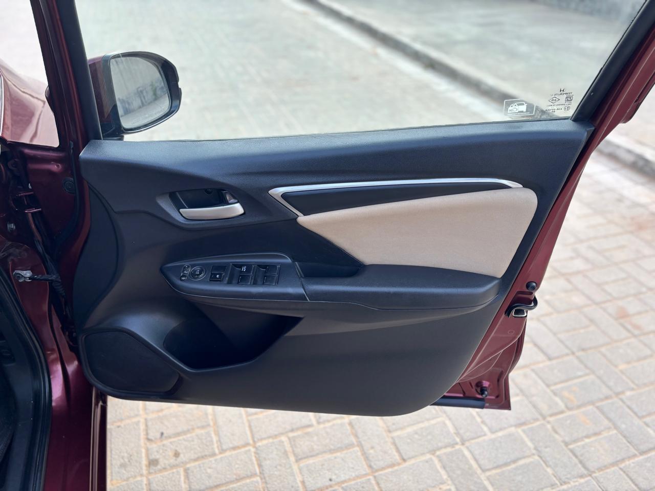 c13241d2-f4ac-4037-9480-d36f70e38c82 style='width:100%'