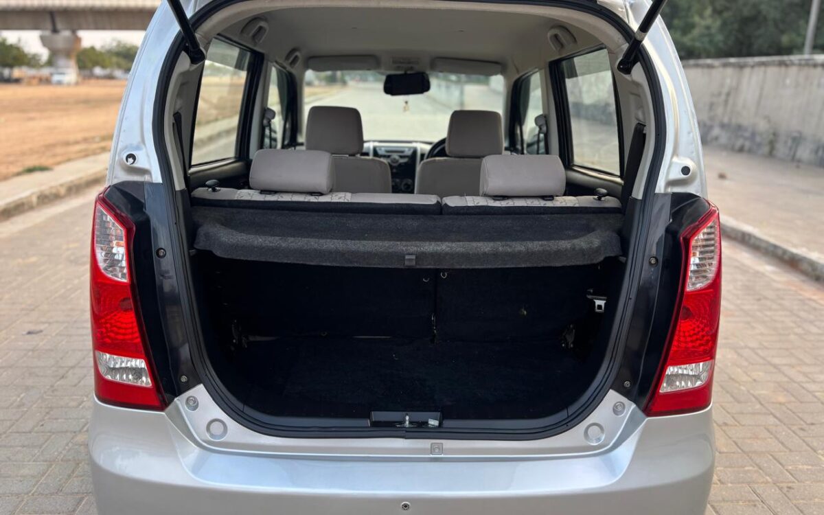 906ae473-d17b-4922-8799-982d79be5ea4 style='width:100%'