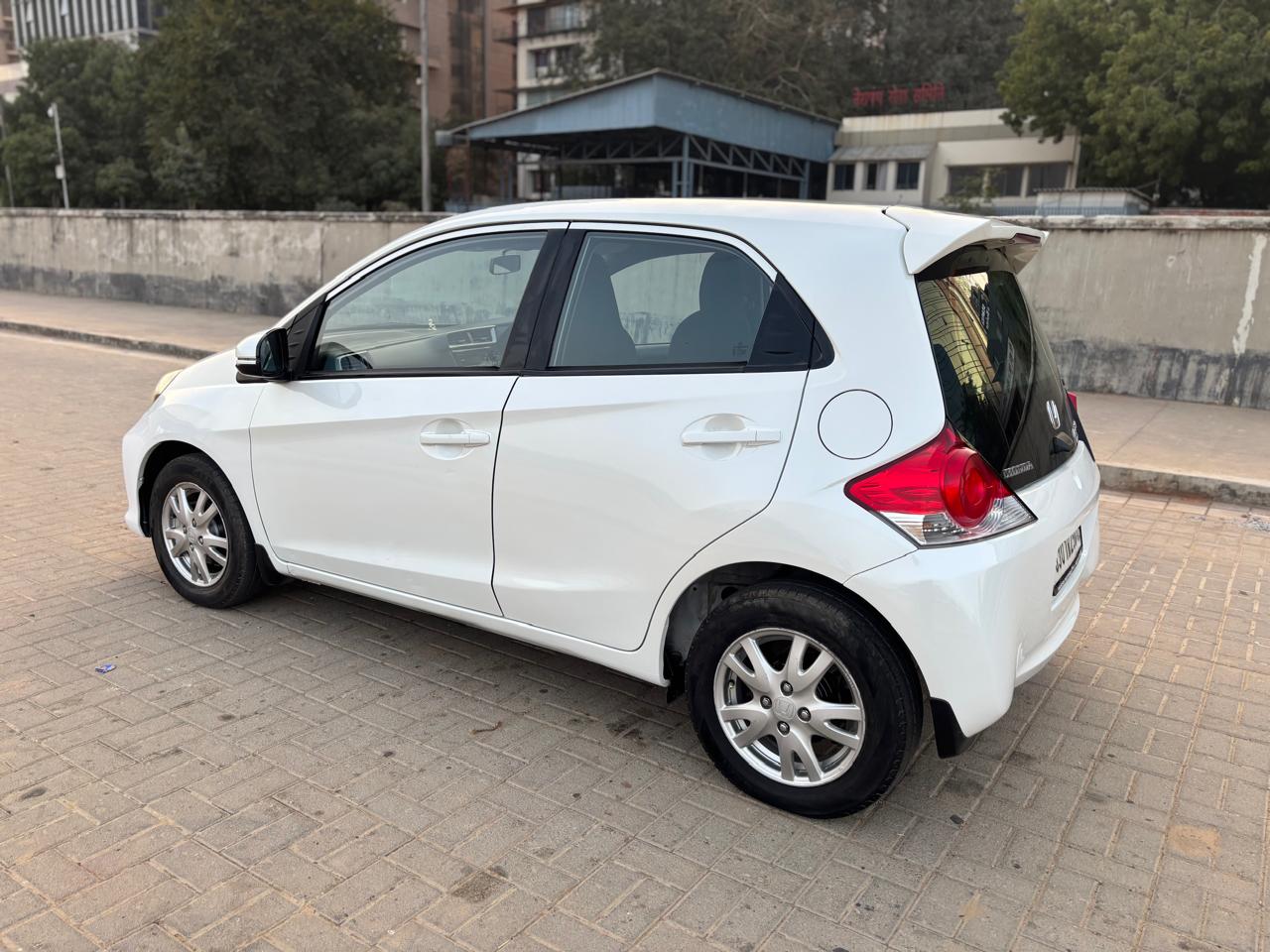 fe4d527d-4ba7-4574-8a64-e1e3638bab0e style='width:100%'