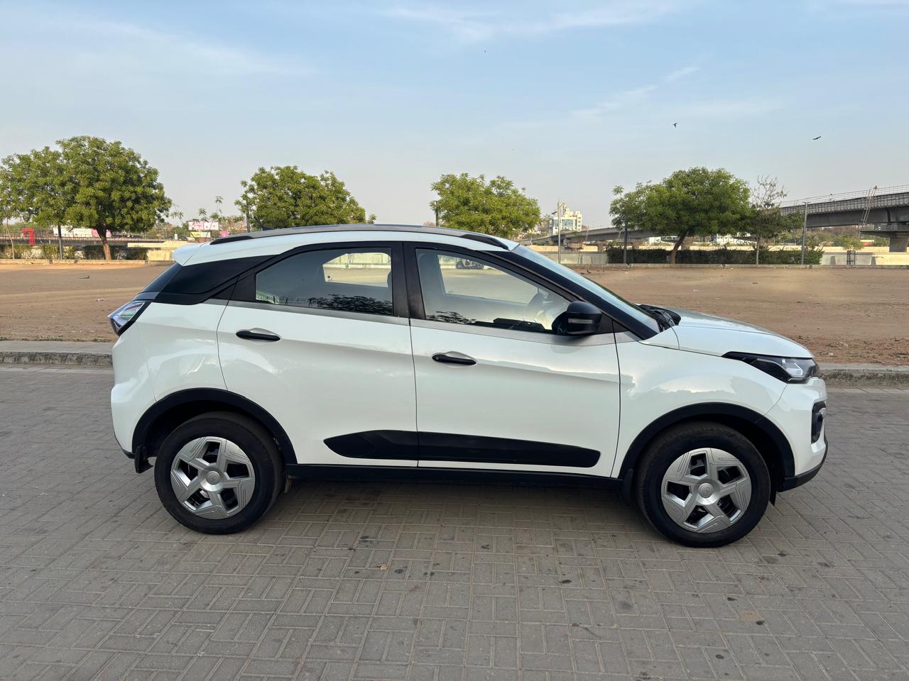 b1f003f2-f59b-4af4-846f-f93ce561ef71 style='width:100%'