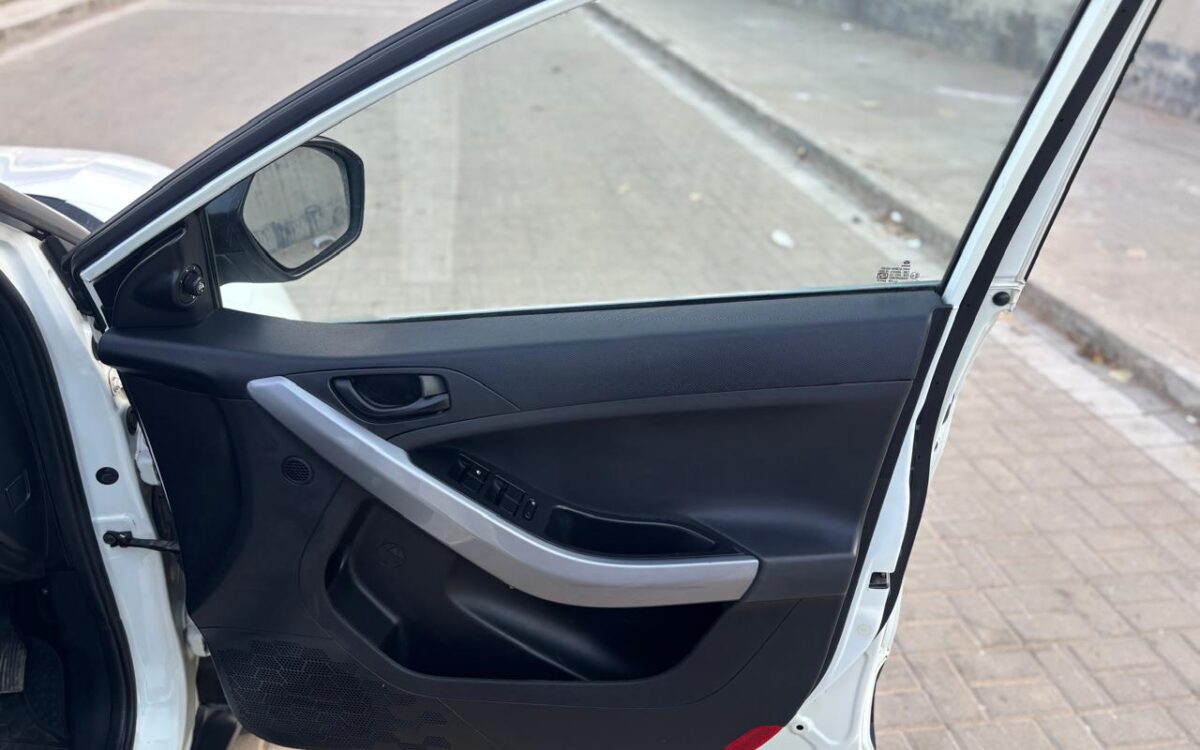 e2af35f2-402e-4db8-b694-b6af857c419d style='width:100%'