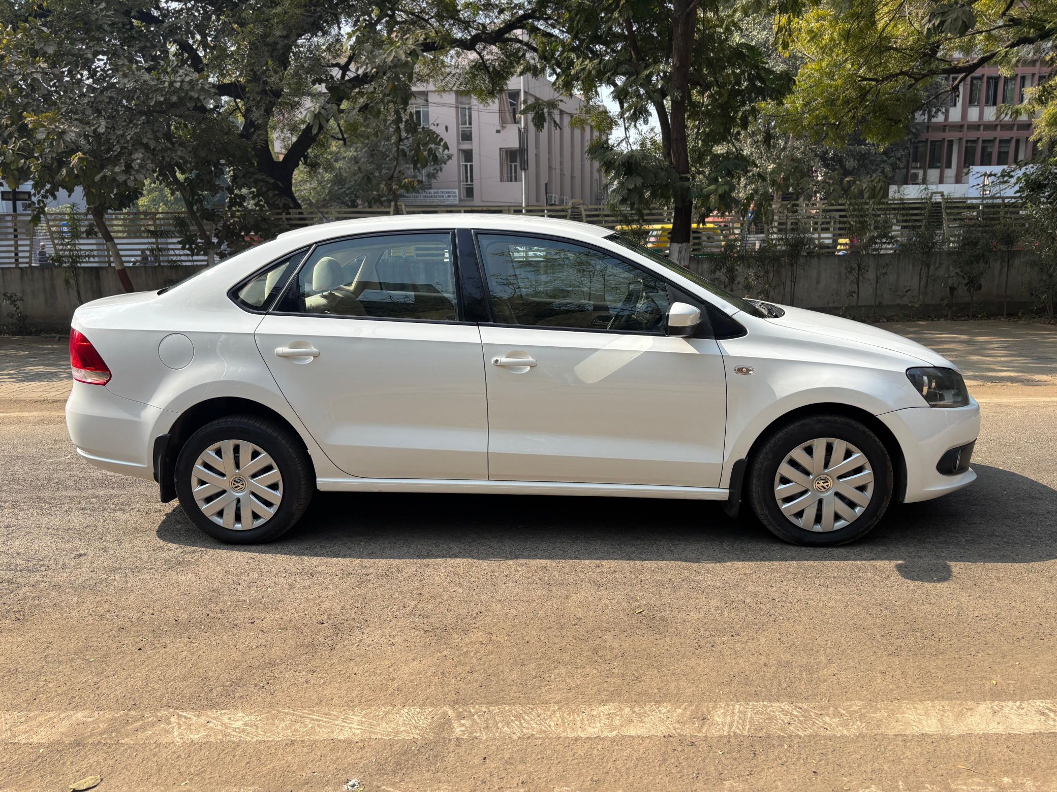 resized_582ed347-85af-419b-b04e-1d9ec852822d style='width:100%'